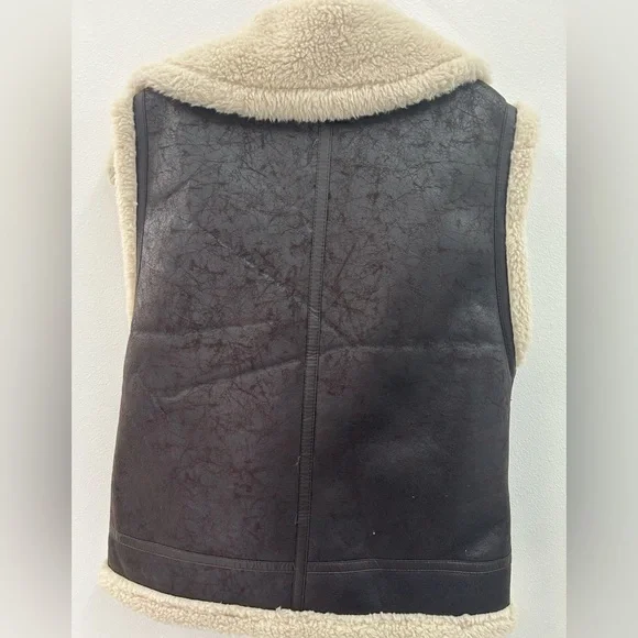 NWOT OFFLINE by Aerie Women’s Faux Leather Brown Sherpa Zip Vest Size S - Picture 3 of 3